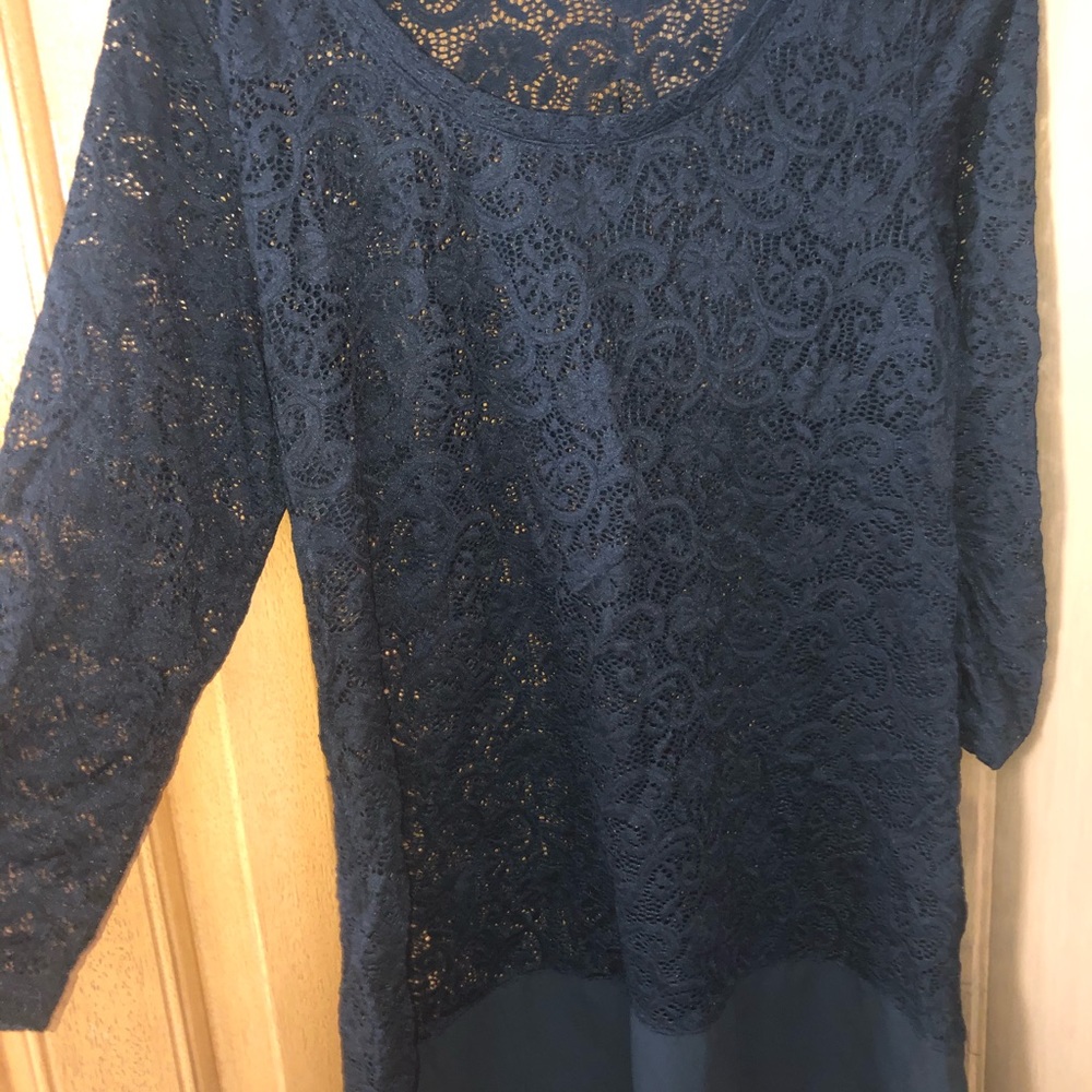 Black lacy top